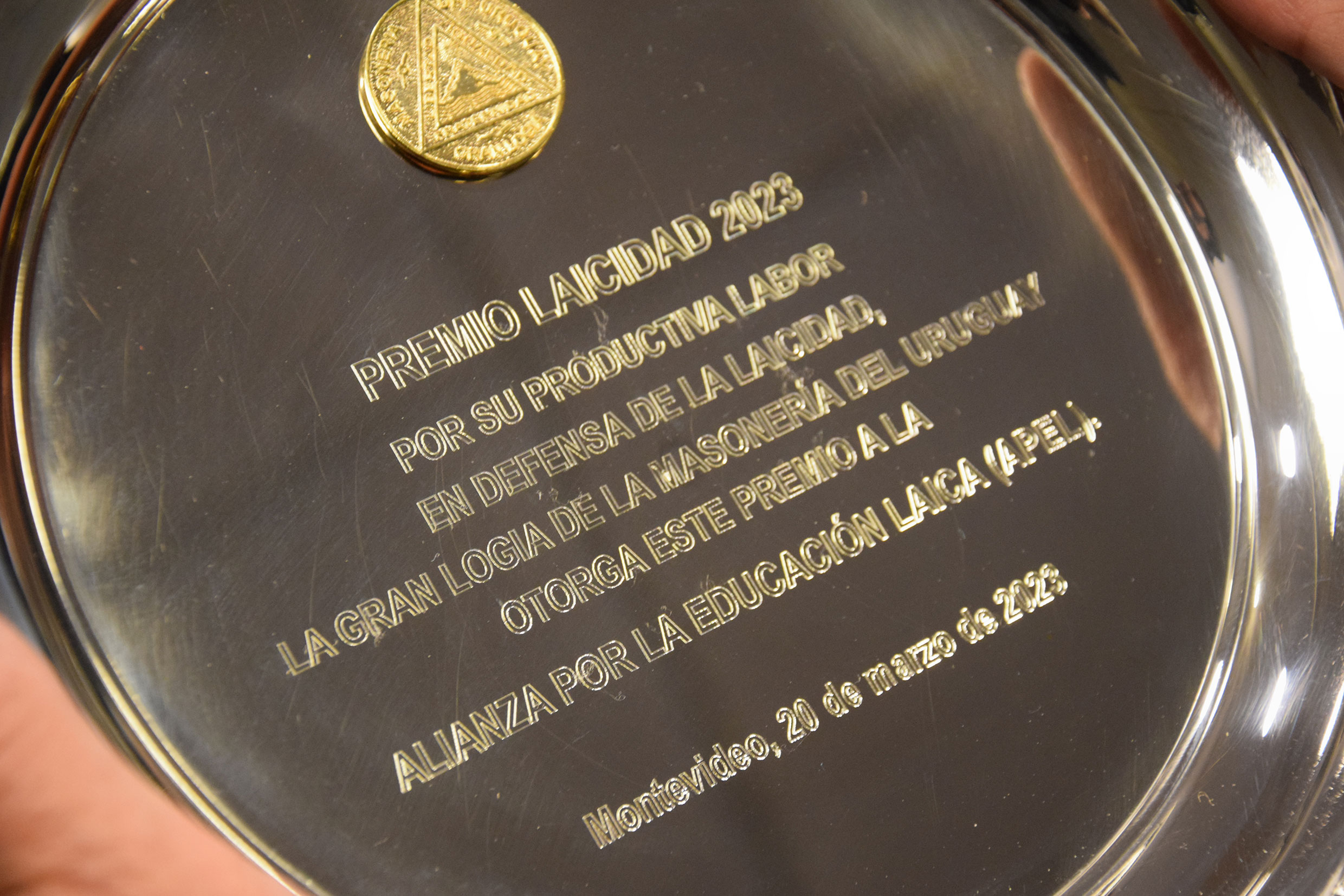 PLaca Apel